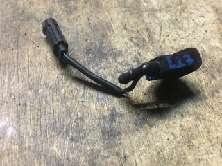 форсунка омывателя лобового стекла BMW 1 серия E81/E82/E87/E88 [рестайлинг] 2007, 2.0 л., дизель, хетчбэк 3 дв., 7110851