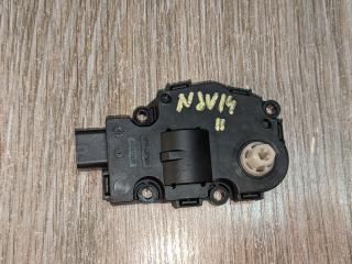 моторчик заслонки печки Mercedes-Benz E-Класс W212/S212/C207/A207 W212 2010, 2.2 л., дизель, АКПП, седан, задний привод, правый руль, EFB330