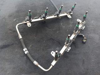 топливная рампа BMW 7 серия E65/E66/E67 [рестайлинг] 2006, белый