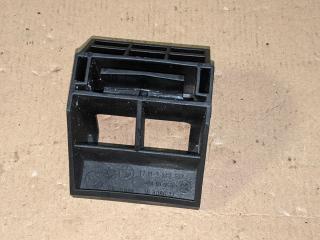 кронштейн радиатора BMW 5 серия E60/E61 [рестайлинг] E60 2007, 3.0 л., N54 B30 A, бензин, АКПП, белый, седан, задний привод, 17117542517