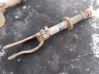 амортизатор передний правый BMW X5 E70 2009, 3.0 л., M57 D30 (306D3), дизель