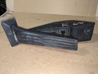 педаль BMW 5 серия E60/E61 [рестайлинг] E60 2007, 3.0 л., N54 B30 A, бензин, АКПП, белый, седан, задний привод, 6772645, 35426772645