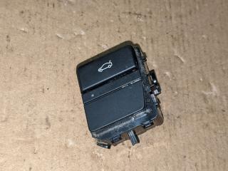 кнопка открытия багажника BMW 5 серия E60/E61 [рестайлинг] E60 2007, 3.0 л., N54 B30 A, бензин, АКПП, белый, седан, задний привод, 9137905