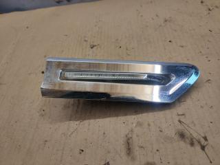 повторитель поворота на крыле BMW 7 серия F01/F02 2010, 7203372