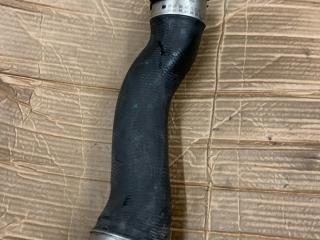патрубок интеркулера BMW 3 серия F30/F31/F34 F30 2012, 3.5 л., N55 B30 A, бензин, АКПП, седан, задний привод, 7602652, 13717602652
