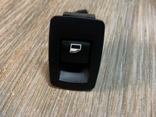 кнопка стеклоподъемника двери задней BMW 3 серия F30/F31/F34 F30 2012, 3.5 л., N55 B30 A, бензин, АКПП, седан, задний привод, 9208106, 61319208106