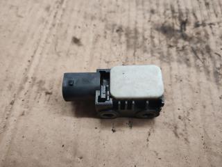 датчик удара BMW 7 серия E65/E66/E67 [рестайлинг] E66 2008, 4.8 л., N62 B48 B, бензин, АКПП, серебристый, 6951595