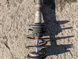 стойка передняя левая BMW 5 серия E60/E61 [рестайлинг] E60 2007, 3.0 л., N54 B30 A, бензин, АКПП, белый, седан, задний привод, 31316775057