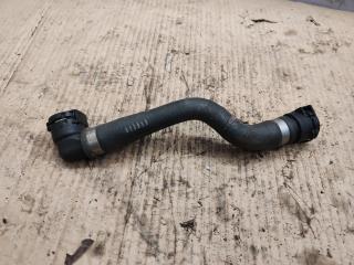 патрубок радиатора BMW 7 серия F01/F02 F01 2011, 4.4 л., N63 B44 A, бензин, АКПП, черный, 7575387