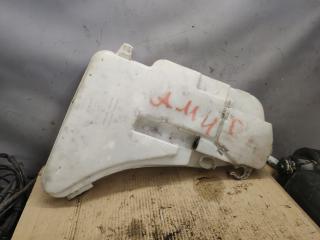 бачок омывателя BMW 7 серия F01/F02 F01 2011, 4.4 л., N63 B44 A, бензин, АКПП, черный, 7178745