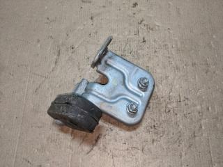 кронштейн глушителя Mercedes-Benz C-Класс W204/S204/C204 [рестайлинг] W204.054 2011, 3.0 л., M 272.947, бензин, АКПП, черный, седан, задний привод, A2044920741