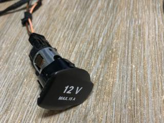 гнездо прикуривателя Mercedes-Benz E-Класс W212/S212/C207/A207 W212 2010, 2.2 л., дизель, АКПП, седан, задний привод, правый руль