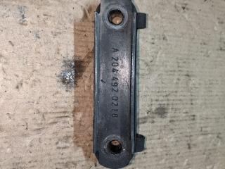 кронштейн (крепление) Mercedes-Benz C-Класс W204/S204/C204 [рестайлинг] W204.054 2011, 3.0 л., M 272.947, бензин, АКПП, черный, седан, задний привод, A2044920218