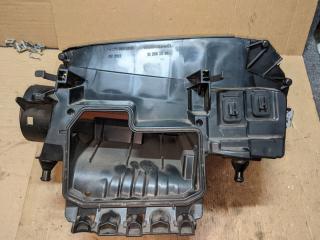 корпус воздушного фильтра Mercedes-Benz C-Класс W204/S204 2010, 2.0 л., M 271.860, бензин, задний привод, A2710901601