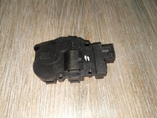 моторчик заслонки печки Mercedes-Benz M-Класс W164 [рестайлинг] 2010, 3.0 л., OM 642.820, дизель, АКПП, серебристый, внедорожник 5 дв., правый руль, EFB336, 929888G