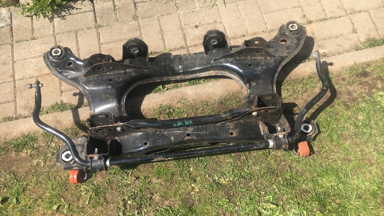 стабилизатор подвески задний Land Rover Range Rover Evoque L538 2013, 2.2 л., 224DT, дизель, АКПП, внедорожник 5 дв. - фото №1