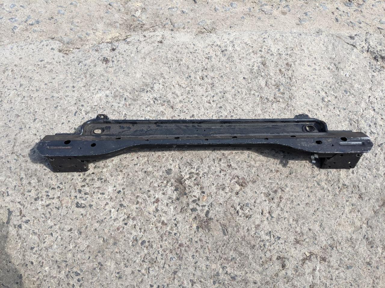 балка под радиатор Mercedes-Benz GL-Класс X164 2007, 3.0 л., OM 642.940, дизель, АКПП, серебристый, внедорожник 5 дв., A1646261955 - фото №1