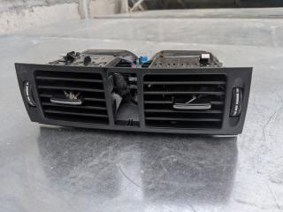 дефлектор обдува салона Mercedes-Benz C-Класс W204/S204 W204 2009, 3.0 л., M 272.948, бензин, A2048304054