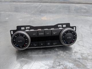 блок управления печки / климат-контроля Mercedes-Benz C-Класс W204/S204 W204 2009, 3.0 л., M 272.948, бензин, A2048300590