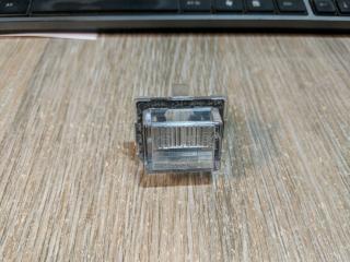 подсветка номера Mercedes-Benz C-Класс W204/S204 W204 2009, 3.0 л., M 272.948, бензин, A2218200456, 2218200456
