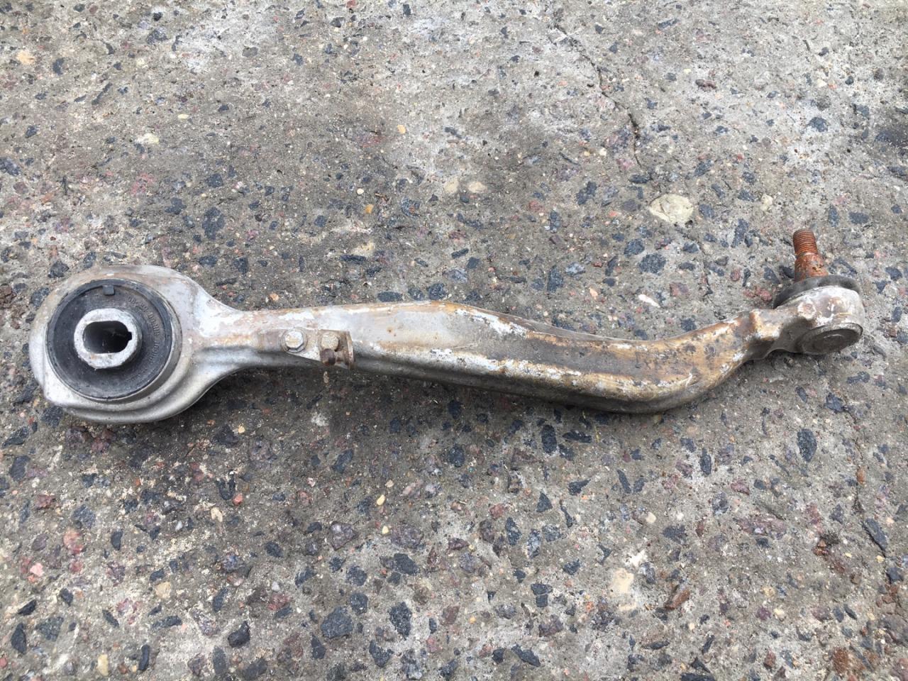 рычаг передний левый Mercedes-Benz C-Класс W204/S204 W204 2009, 3.0 л., M 272.948, бензин - фото №1