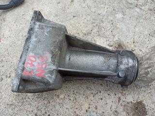 кронштейн полуоси BMW X5 E70 [рестайлинг] 2013, 3.0 л., N55 B30 A, бензин, 7552542