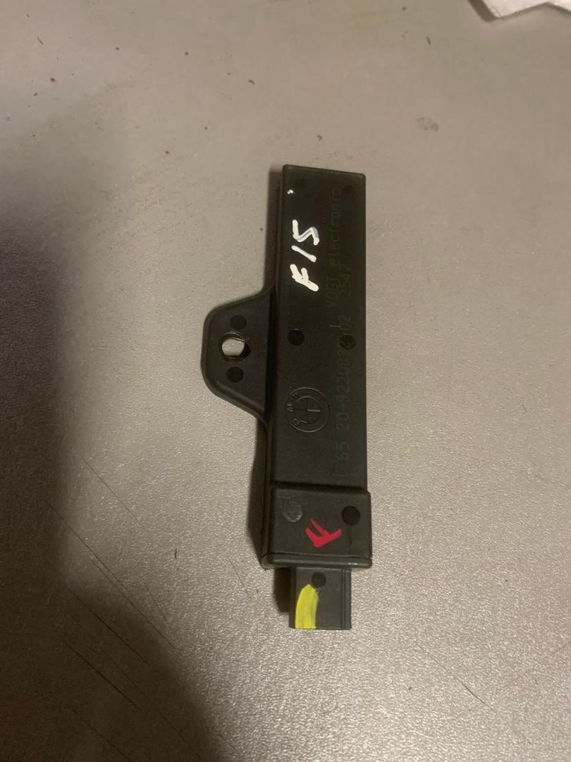 Приемная антенна RDC BMW X5 F15 2014, 3.0 л., N57 D30 A, дизель, АКПП, внедорожник 5 дв., 65209220832, 9220832 - фото №1