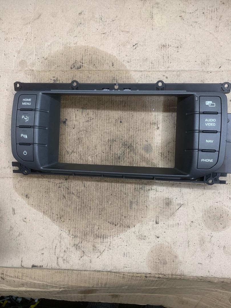 панель управления Land Rover Range Rover Evoque L538 2012, 2.2 л., 224DT, дизель, АКПП, внедорожник 5 дв., BJ3218C858BC - фото №1