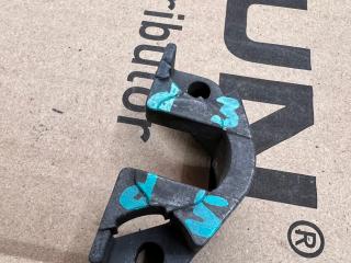 крепление форсунки BMW 7 серия E65/E66/E67 [рестайлинг] (2005 - 2008), 3.0 л., M57 306 D3, дизель