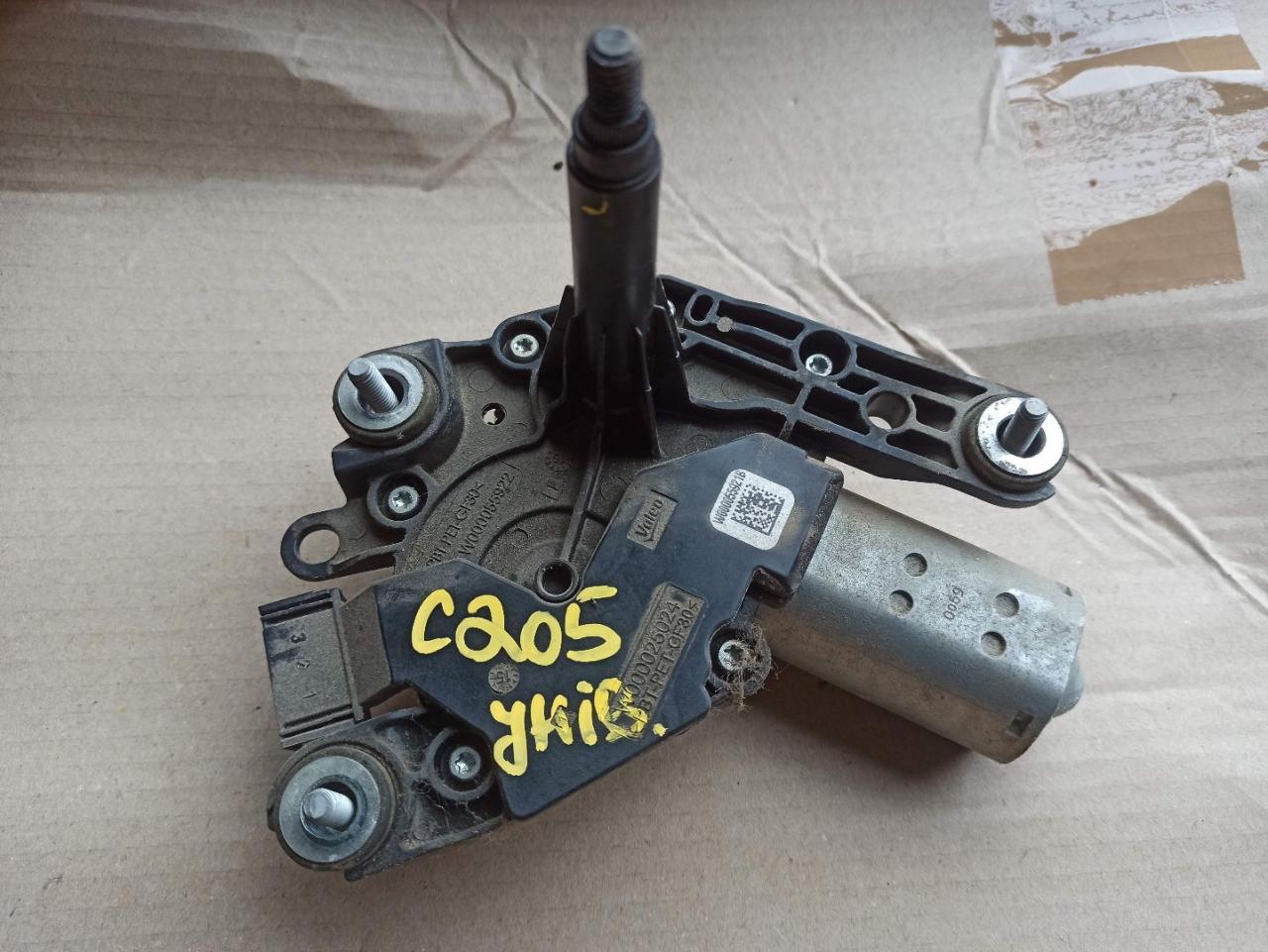 моторчик заднего стеклоочистителя (дворника) Mercedes-Benz C-Класс W205/S205/C205 2015, 2.1 л., OM 651.921, дизель, АКПП, универсал, A2059063400 - фото №1