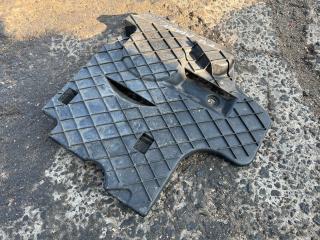 планка под капот Mercedes-Benz E-Класс W212/S212/C207/A207 W212 2010, 2.2 л., дизель, АКПП, седан, задний привод, правый руль, A6510100867