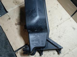 планка под капот BMW 7 серия G11/G12 [рестайлинг] 2021, 3.0 л., B57 D30 A, дизель, 8575040