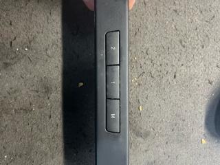 блок управления сиденьем BMW 7 серия F01/F02 2009, 4.4 л., N63 B44 A, бензин, 9163068