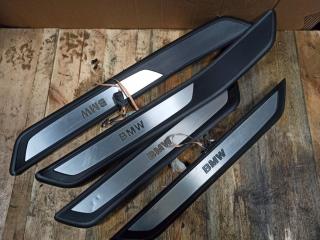 комплект накладок на пороги (внутренние) BMW 7 серия F01/F02 2009, 4.4 л., N63 B44 A, бензин, 8046291, 8046292, 8046135