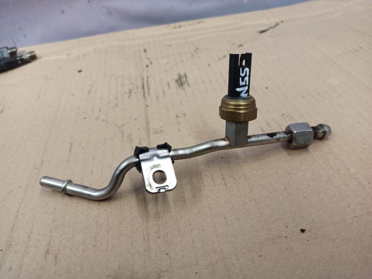 трубка топливная BMW 5 серия F07/F10/F11 2010, 3.0 л., N55 B30 A, бензин, 7614317 - фото №1