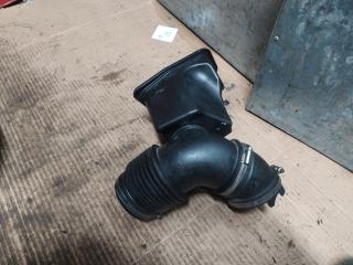 патрубок воздушного фильтра BMW 5 серия F07/F10/F11 2011, 3.0 л., бензин, 7590595