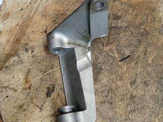 кронштейн компрессора кондиционера BMW X5 E70 2009, 4.8 л., бензин, 7549664