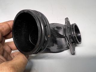 патрубок турбины BMW X1 F48 2018, 2.0 л., бензин