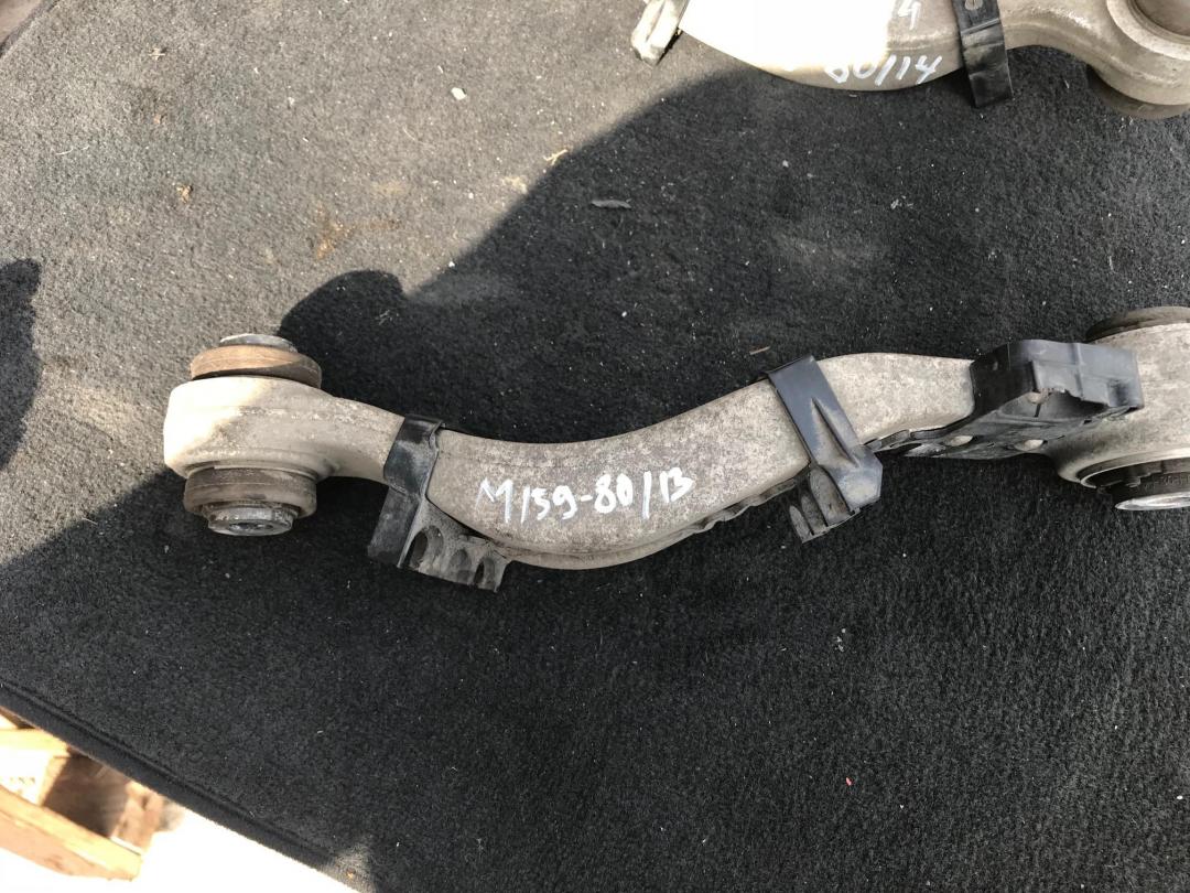 рычаг задний правый BMW 7 серия F01/F02 2010, 4.4 л., N63 B44 A, бензин, АКПП, черный, седан, 33326782131 - фото №1