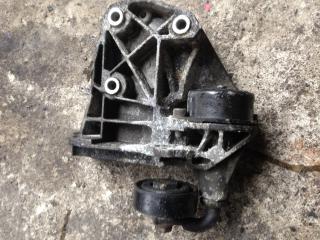 кронштейн компрессора кондиционера BMW 5 серия E60/E61 2005, 3.0 л., M57 D30 (306D2), дизель, АКПП, синий, седан, 7786708