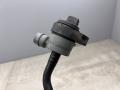 клапан вентиляции топливного бака BMW 5 серия F07/F10/F11 2011, 2.5 л., N52 B25 AF, бензин, 7618638 - фото №2