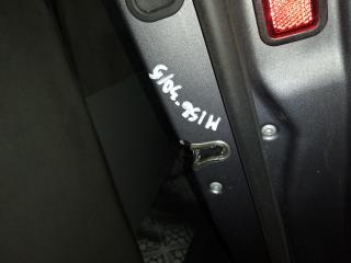 замок двери передней правой Mercedes-Benz M-Класс W164 [рестайлинг] 2010, 3.0 л., OM 642.820, дизель, АКПП, серебристый, внедорожник 5 дв., правый руль