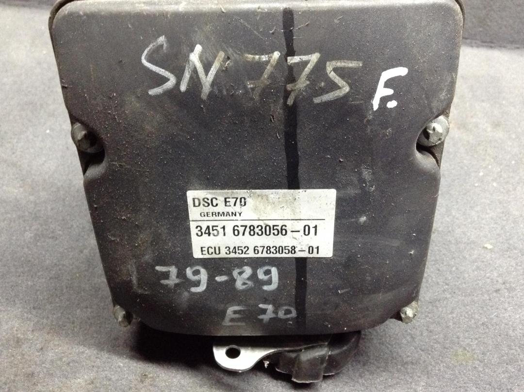 блок ABS BMW X5 E70 2009, 3.0 л., M57 D30 (306D5), дизель, АКПП, внедорожник 5 дв., 34516783056, 0265960300 - фото №1