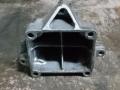 кронштейн двигателя Mercedes-Benz E-Класс W212/S212/C207/A207 2011, 1.8 л., M 271.860, бензин, АКПП, черный, кабриолет, A2712232704 - фото №3