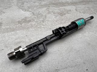 форсунка BMW 5 серия F07/F10/F11 [рестайлинг] 2013, 2.0 л., N20 B20 B, бензин, 7597870