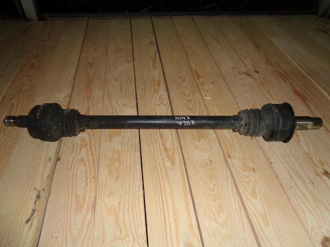 полуось задняя (приводной вал, ШРУС) Mercedes-Benz E-Класс W212/S212/C207/A207 2011, 1.8 л., M 271.860, бензин, АКПП, черный, кабриолет, A2043501710 - фото №1