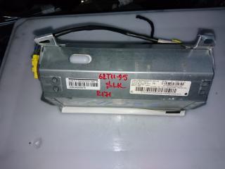 подушка безопасности пассажира Mercedes-Benz SLK-Класс R171 2006, 3.5 л., M 272.963, бензин, АКПП, серебристый, кабриолет, A1718600305