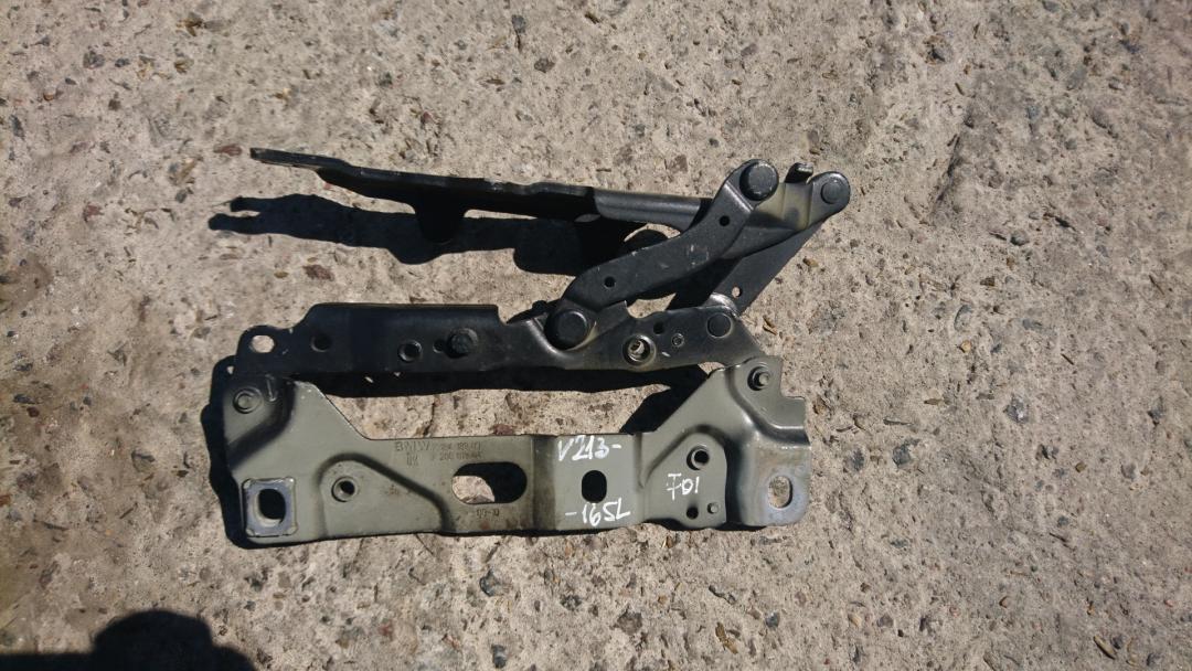 петля капота левая BMW 7 серия F01/F02 2010, 4.4 л., N63 B44 A, бензин, АКПП, седан, 7200013, 7184189 - фото №1