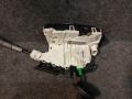 замок двери передней правой Mercedes-Benz E-Класс W212/S212/C207/A207 2011, 1.8 л., M 271.860, бензин, АКПП, черный, кабриолет, A2077601440, 2077601440 - фото №2