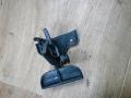 захватный крюк капота Mercedes-Benz M-Класс W164 2006, 3.5 л., M 272.967, бензин, АКПП, внедорожник 5 дв., правый руль, A2098800164 - фото №3